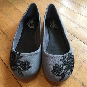 Unlisted by Kenneth Cole Flats